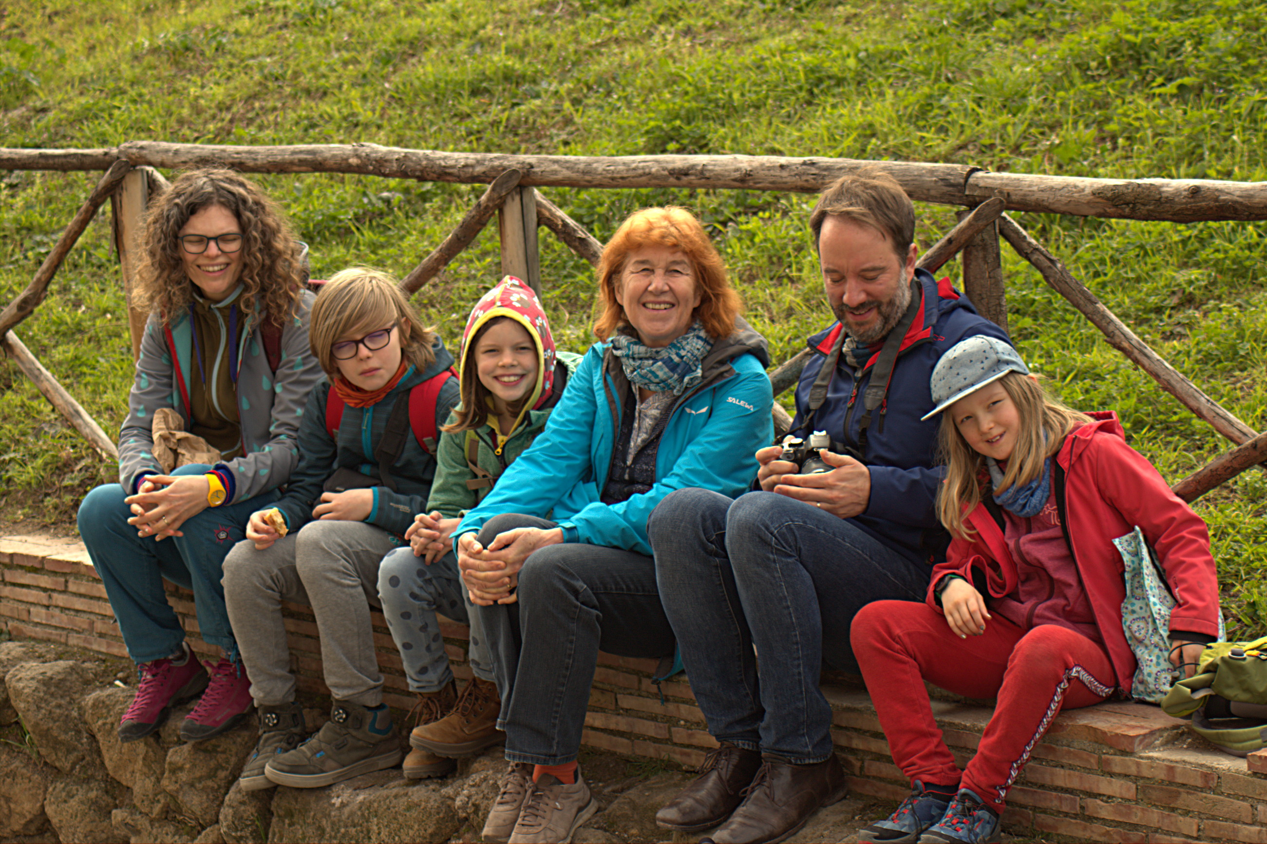 An der Mauer am Colosseum